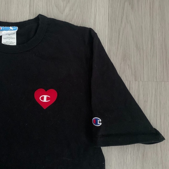 Champion Tee - Picture 2 of 3